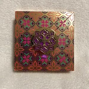Tarte Eyeshadow/ Blush/ highlight